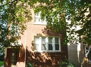 2122 Scoville Ave, Berwyn, IL 60402
