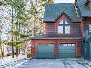 79 Longview Dr, Portland, ME 04103