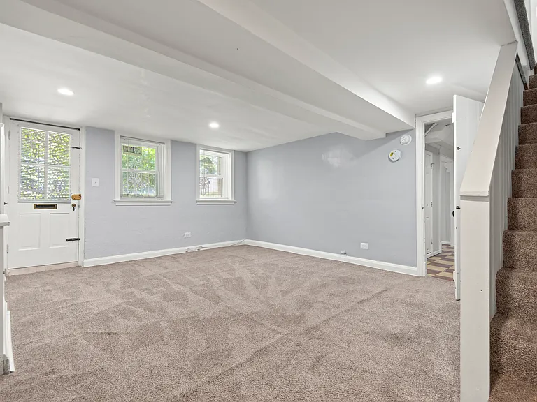 2600 N Longwood St — Photo 21