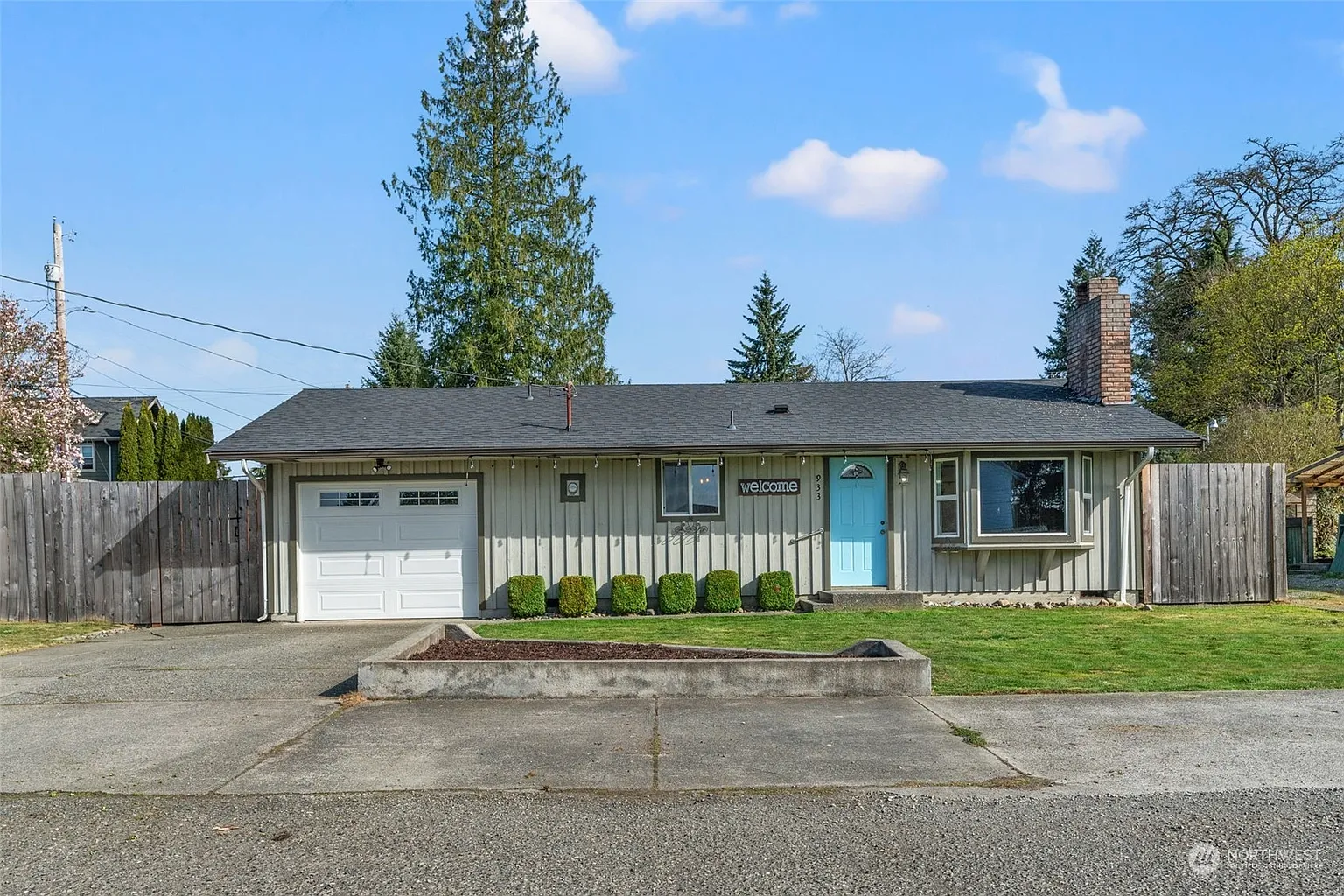 933 Van Jan Street photo 1