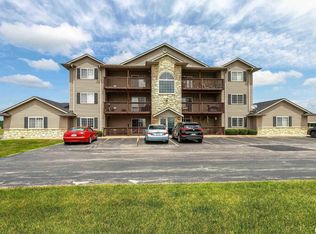 3215 S 16th Ave UNIT 104, Eldridge, IA 52748