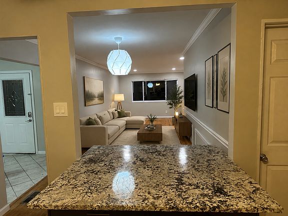 2nd image of 59 Sun Valley Dr