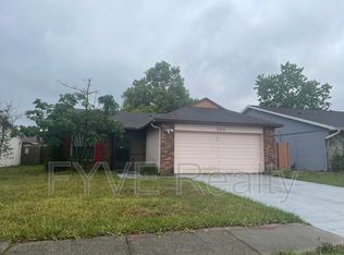 704 Oak Manor Cir, Orlando, FL 32825