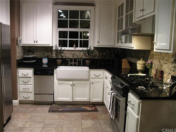 2nd image of 119 E Villanova Dr