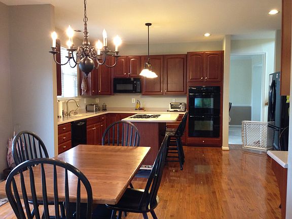 Kitchen nook & kitchen