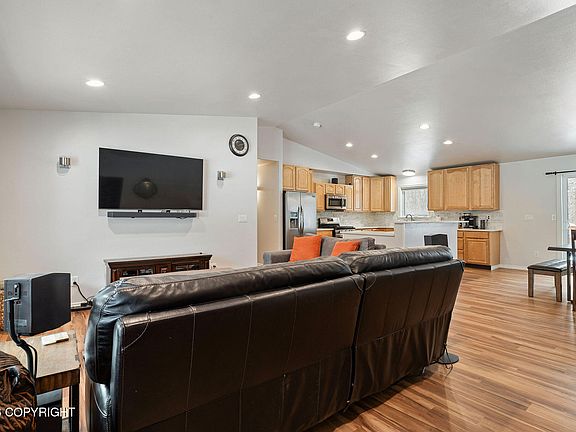 5th image of 24531 Homestead Rd