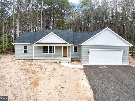 3rd image of 15421 Megan Joy Ln