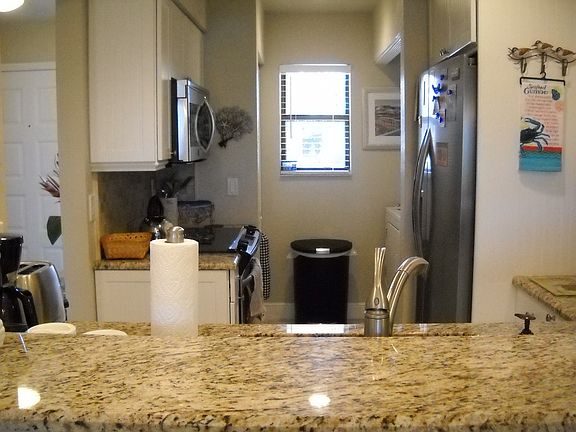 5th image of 452 Bouchelle Dr APT 104