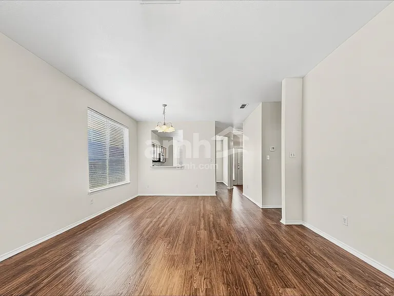 8516 Rainy Lake Dr — Photo 7