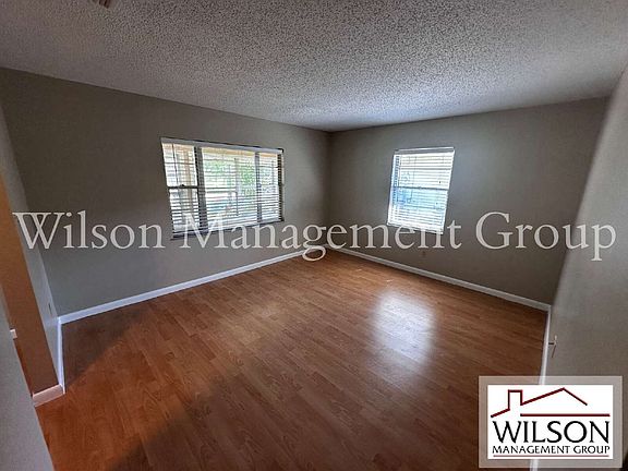 4th image of 438 Garfield Ave