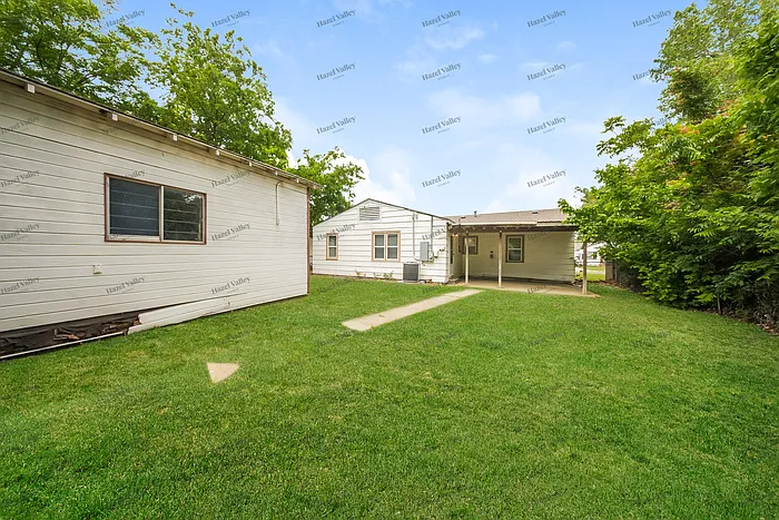 804 Proctor Pl — Photo 11