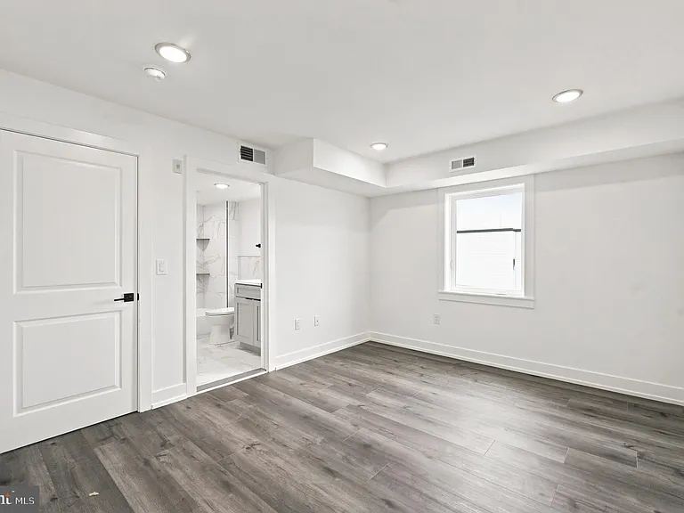 1514 S 22nd St #1 — Photo 26