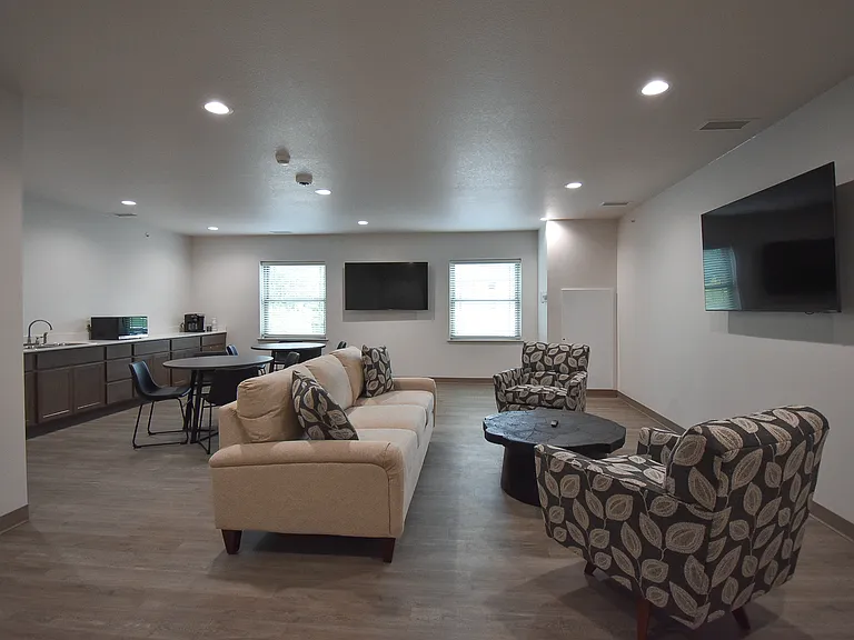 Terrace Place Apartments — Photo 45