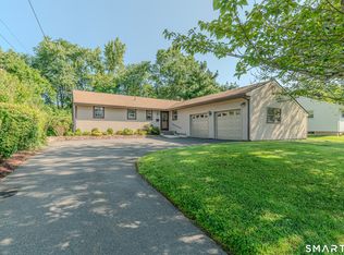 44 Middlebrook Rd, Newington, CT 06111