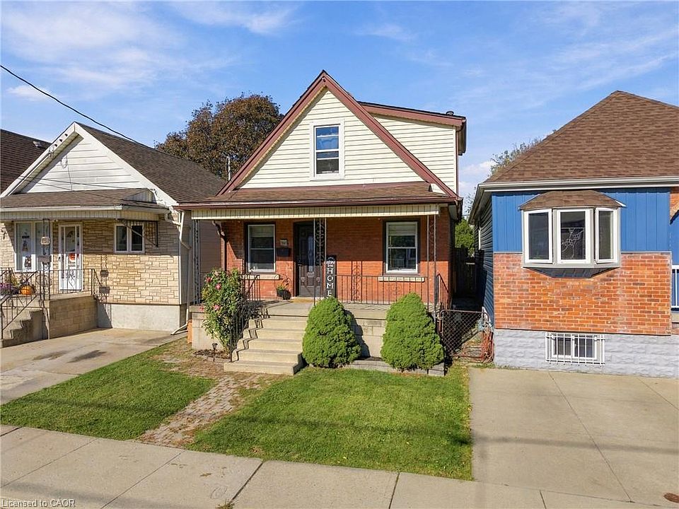 1st image of 153 Albany Ave