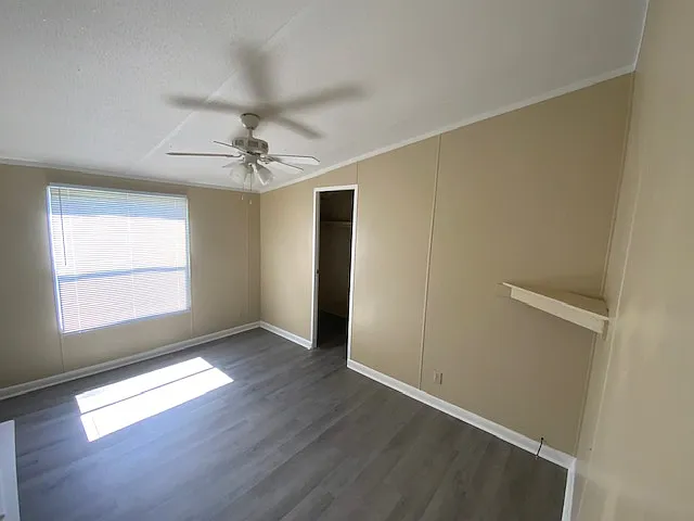 2221 Nina St — Photo 9