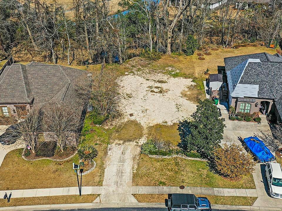 1st image of 420 S Club Ave