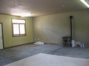 3rd image of 323 E Skyline Dr