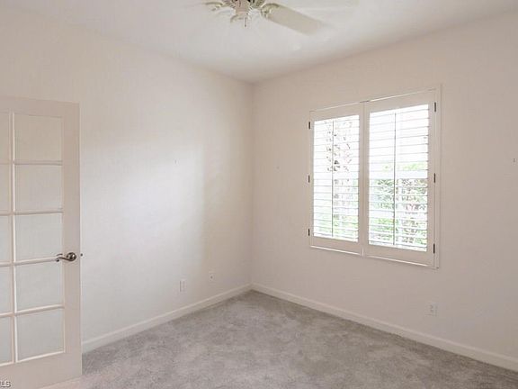 4th image of 2427 Ravenna Blvd Unit 102