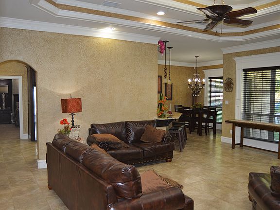 5th image of 7842 Cottonwood Dr