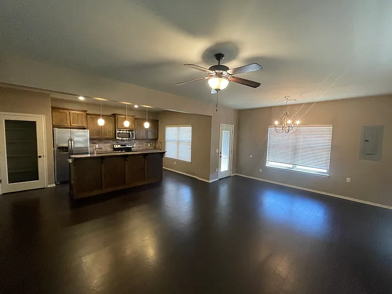 12017 Jadesdale Cir — Photo 7