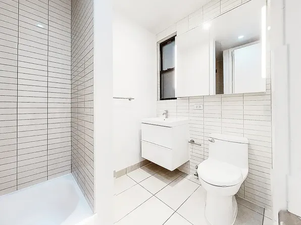 235 Malcolm X Boulevard image 5 of 5