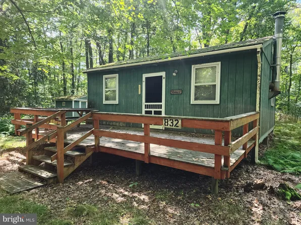 832 Mount Tom Ln, Wellsboro, PA 16901