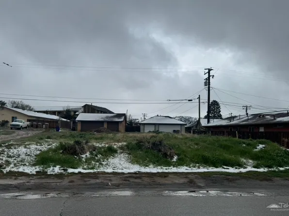 21131 Santa Barbara Dr #696, Tehachapi, CA 93561