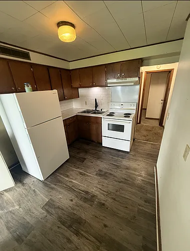 400 E 2nd St #3 Photo 1