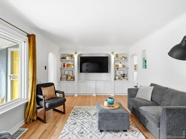 2924 Zenobia St, Denver, CO 80212