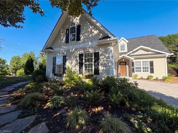 105 Jefferson Forest Ct, Winston Salem, NC 27106