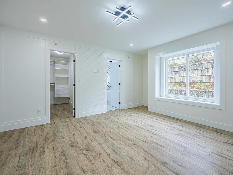 10500 McVeety St #UPPER — Photo 18