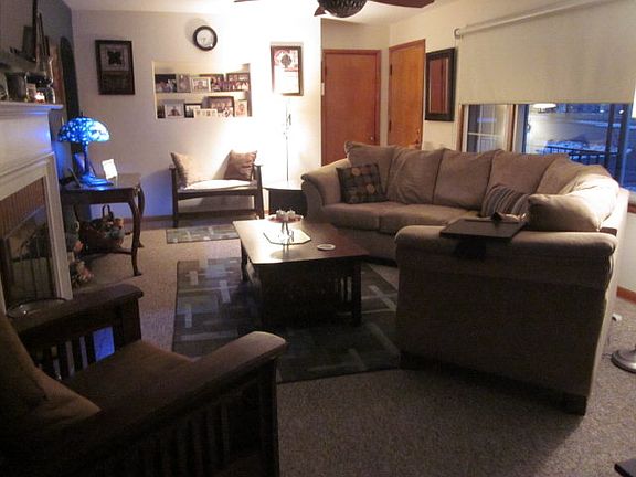 4th image of 321 Logan View Dr