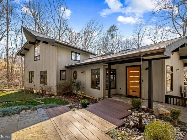 1840 Shore Dr, Annapolis, MD 21401