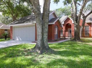 9607 Top Gallant Ct, Houston, TX 77065
