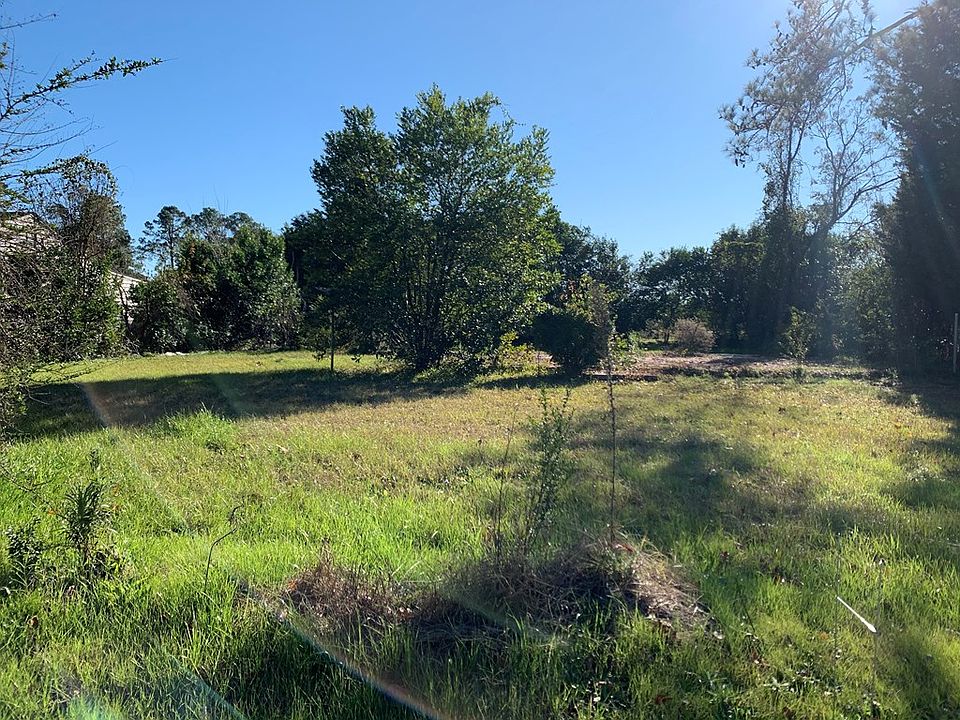 2nd image of 1940 Williams Dr