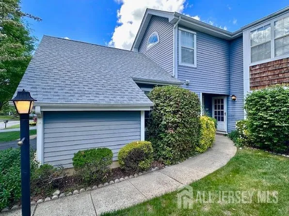 13B Ashbourne Dr #B, Monroe Township, NJ 08831