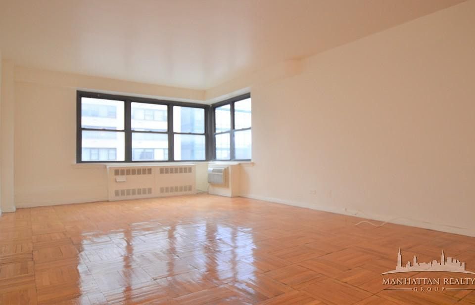 1st image of 1344 1st Ave #14F