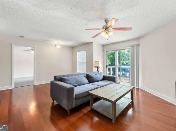 1203 Santa Fe Pkwy, Sandy Springs, GA 30350