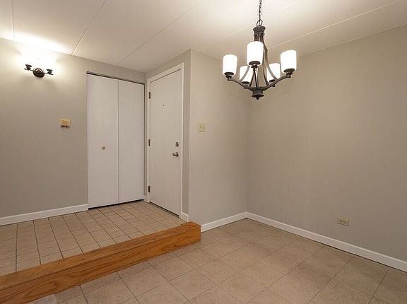 5th image of 13426 W Circle Dr #304