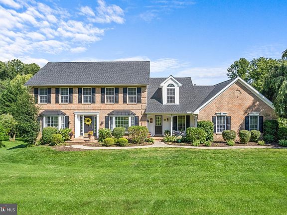 2nd image of 133 Fox Hill Dr