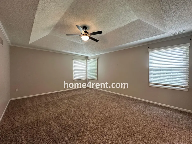 14068 W 147th Pl — Photo 21