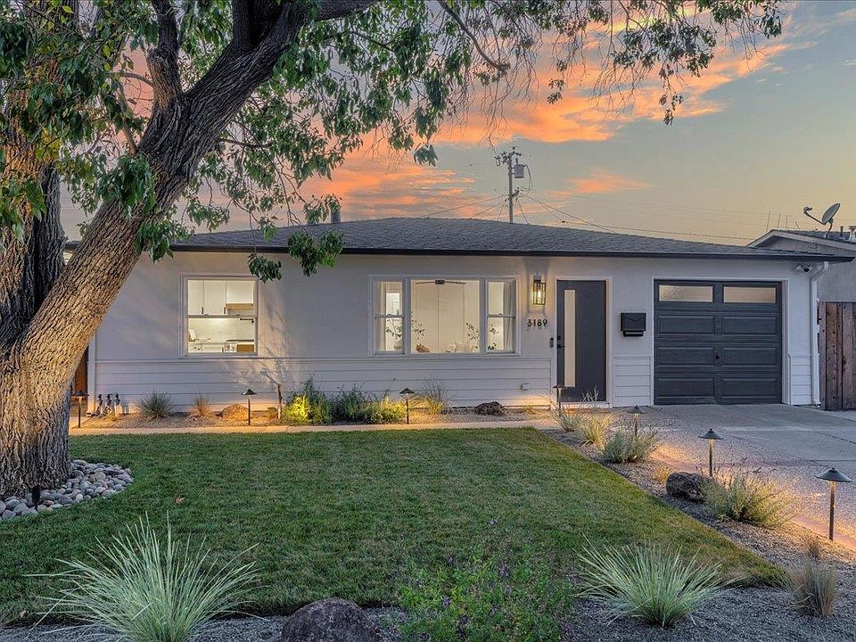 1st image of 3189 Irlanda Way