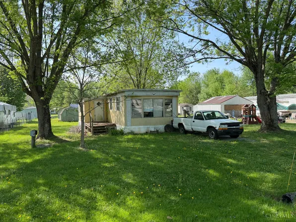 11922 Hickory Trl, Hillsboro, OH 45133