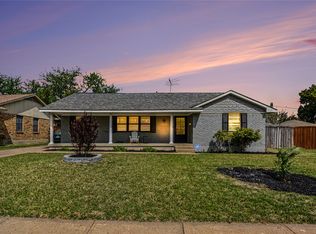 10525 Yorkford Dr, Dallas, TX