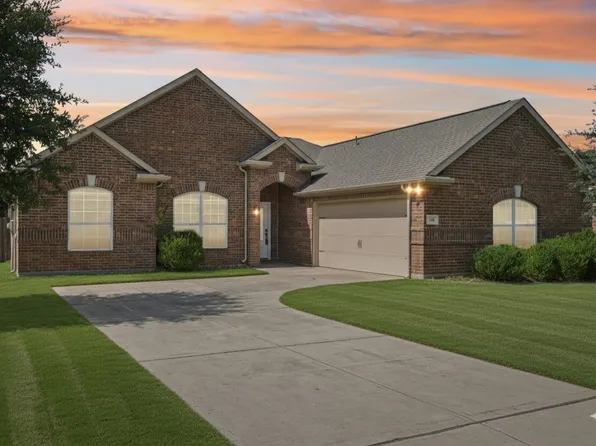 356 Cascade Dr, Red Oak, TX 75154