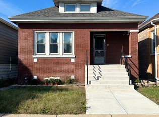 4824 S Tripp Ave, Chicago, IL