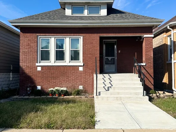 4824 S Tripp Ave, Chicago, IL 60632