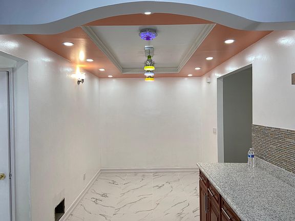 3rd image of 2138 Homer Ave Floor 2