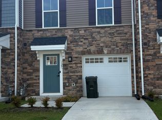 129 Fishermans Way, Poquoson, VA 23662